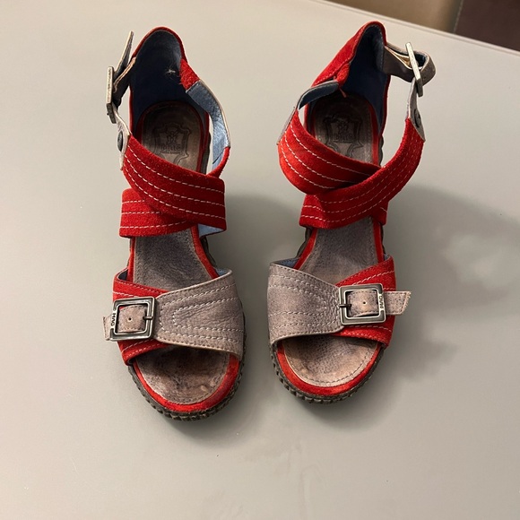 Mag wedge sandles - Picture 2 of 6